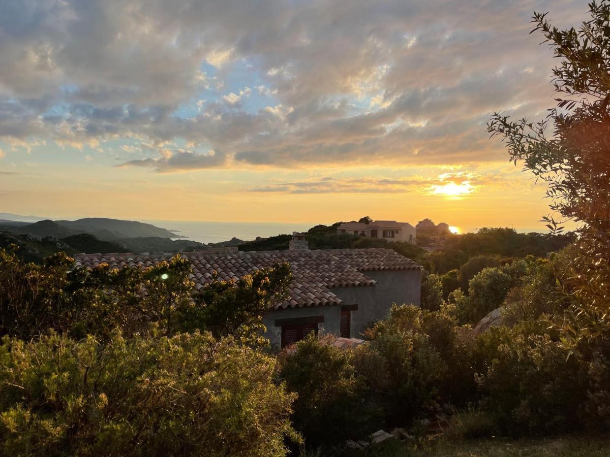 Villa Rocce Rosse Costa Paradiso Eksteriør billede